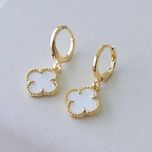 گوشواره استیل طرح گلبرک