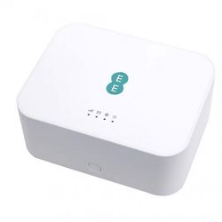 مودم رومیزی 4.5G ای ای مدل D412C57 با پشتیبانی از Cat7، سرعت دانلود 300Mbps و آپلود 100Mbps، وای فای دوبانده 802.11a/b/g/n/ac، ا