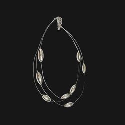 گردنبند زنانه مدل سه ردیفه کد 001