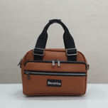 کیف صندوقی برشکا پر زیپ و جادار