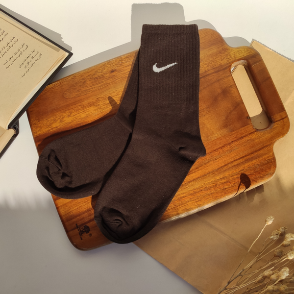 جوراب ساقدار کش انگلیسی یونیسکس کرم قهوه ای طرح نایکی برند دومینو