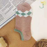 جوراب زیر قوزکی زنانه طرح خشتی برند وارداتی