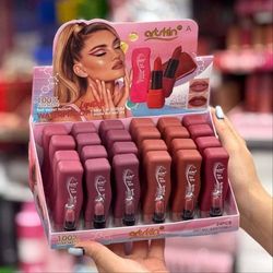 رژ لب جامد مات آرت اسکین ArtSkin مدل Pure matte