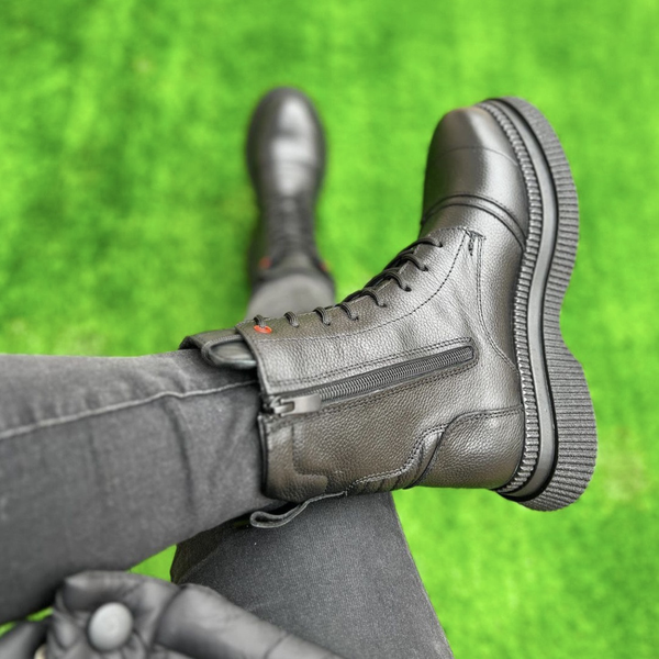 نیم بوت زنانه چرم طبیعی بغل زیپ SUBARO3