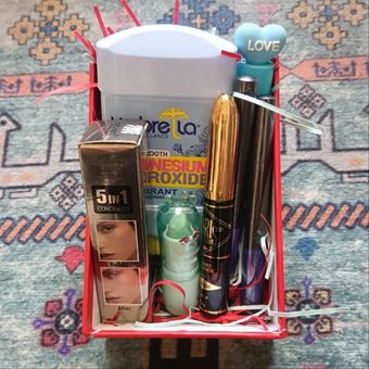 پک هدیه زنانه دخترانه ویژه روز عشق تا عید نوروز بسته 7عددی