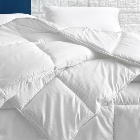 لحاف یاتاش مدل  Lucy hotel Serisi دو نفره سایز 195*215