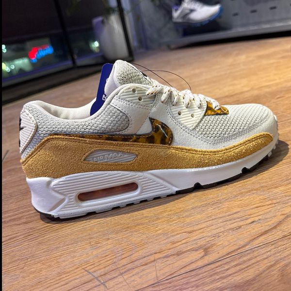 Air max 90 phantom light curry