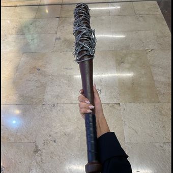 چوب بیسبال لوسیل