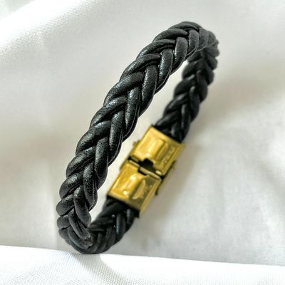 دستبند چرم ۲