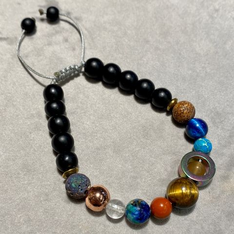 دستبند سنگی