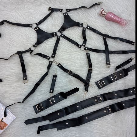 گارتر چرم جلیقه ای