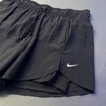 شلوارک نایکی مشکی