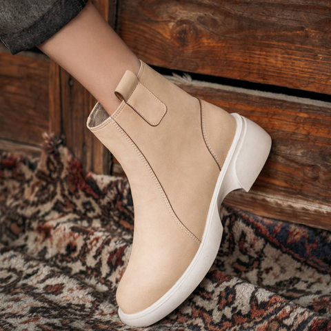 بوت و نیم ساق