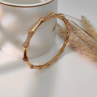 النگو کد 2082