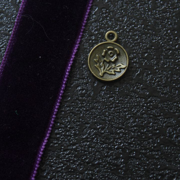 بوکمارک مخمل