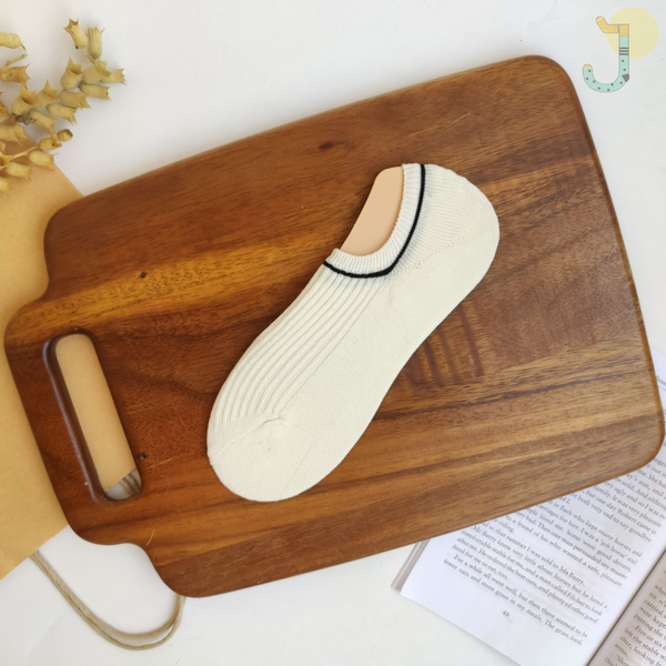 جوراب زیر قوزکی کبریتی زنانه سفید مشکی وارداتی