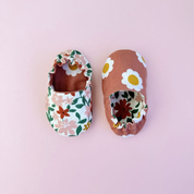 دمپایی و کراکس