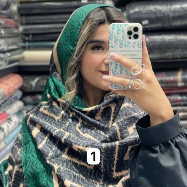 شال نخی طرح مربع