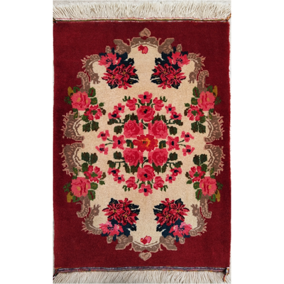 پادری دستباف تمام پشم (نقشه گل فرنگ ) کد 6063