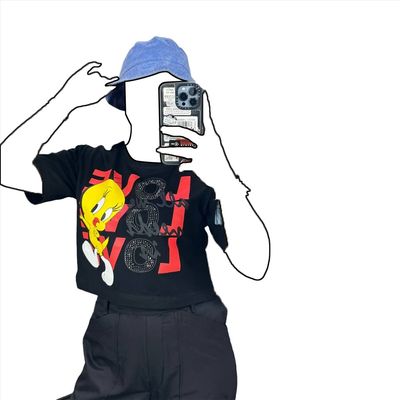 کراپ و تیشرت زنانه