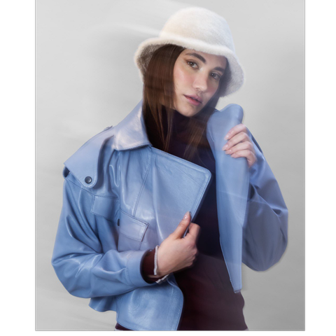 کت چرم زنانه