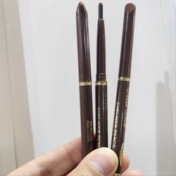 مداد چشم قهوه ای پیچی میس لوک Miss look اصلی کیفیت درجه یک