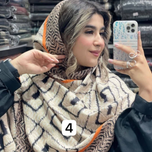 شال نخی طرح مربع