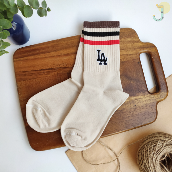 جوراب ساقدار کش انگلیسی یونیسکس طرح LA سه خط رنگی برند دومینو