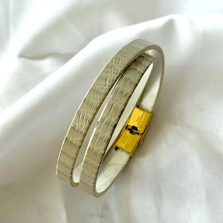 دستبند چرم ۱۰