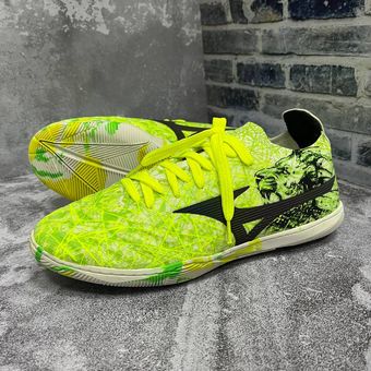 کفش فوتسال میزانو