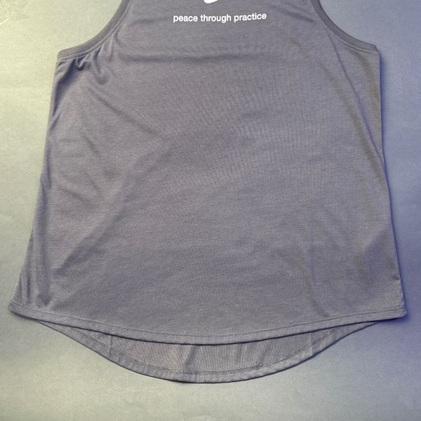 تاپ خاکستری نایکی