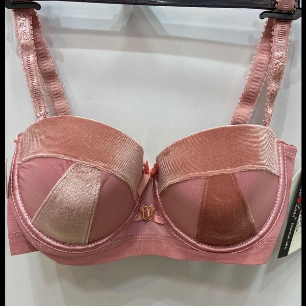 سوتین اسفنجی فنر دار