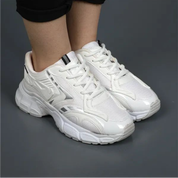 کتونی زنانه آئورا