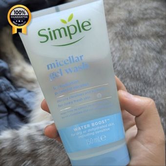 ژل میسلار شستشوی صورت سیمپل Simple اورجینال مدل water boost پوست خشک حجم 150 میل