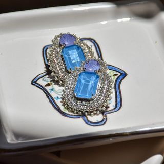 گوشواره بلوبری