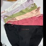 شورت لیزری بدون دوخت فاق نخ دو بند بغل