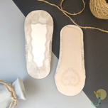 جوراب کالجی زنانه طرح برگ برند وارداتی