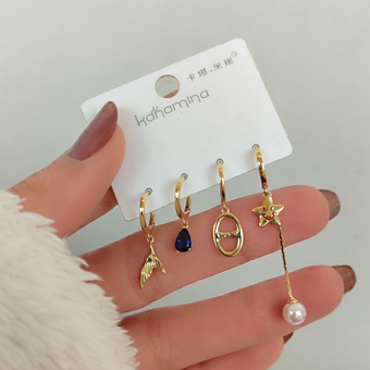 پک گوشواره ماهی ۱۱۸۰