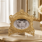 قاب لوکس LUX