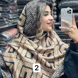 شال نخی طرح مربع