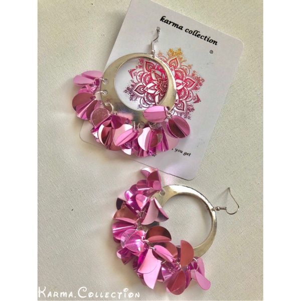 گوشواره صورتی