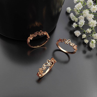 انگشتر طرح پروانه