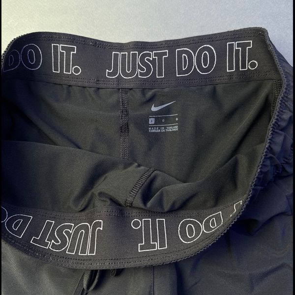 شلوارک نایکی مشکی