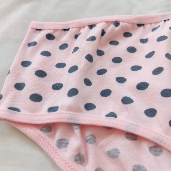 شورت  طرح خال خالی