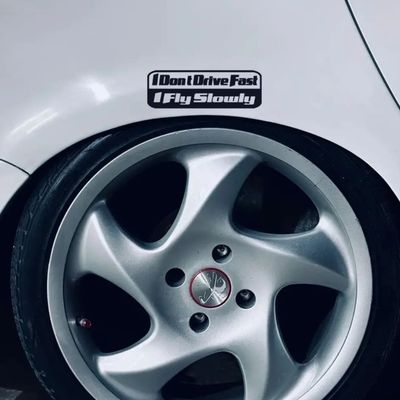برچسب خودرو ونگارد طرح I Dont Drive Fast