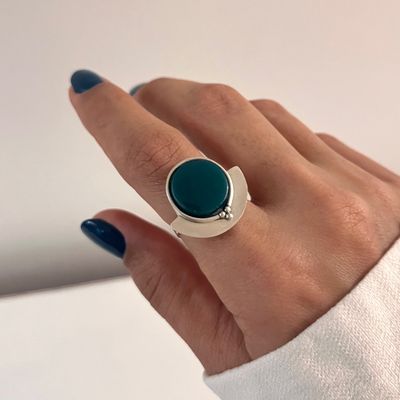 انگشتر نقره و عقیق سبز