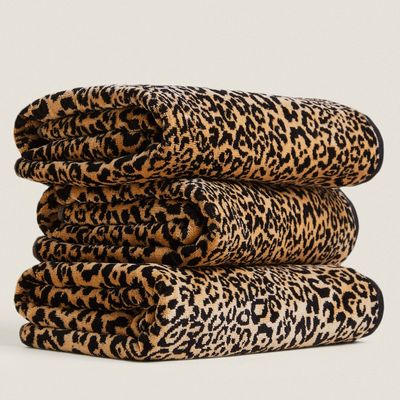 حوله دست و صورت زارا هوم طرح VELOUR LEOPARD