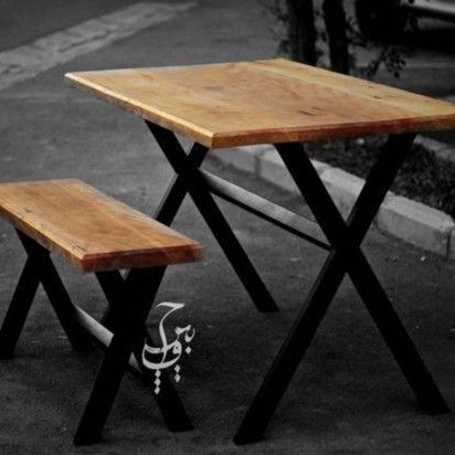 میز ناهارخوری چوب طبیعی با پایه فلزی