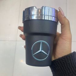 زیرسیگاری لیوانی