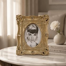 قاب عکس کلاسیک سبک آنتیک( کد 4131 )